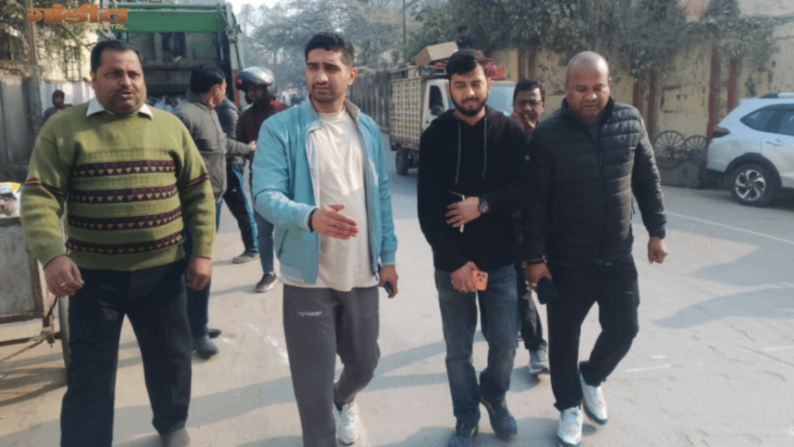 नगर आयुक्त ने परखी सफाई व्यवस्था, खामियां पर दी चेतावनी