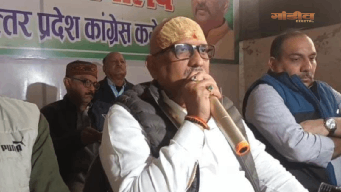 मदरसे ही नहीं सीएम के गोरखनाथ मठ की भी हो जांच - अजय राय