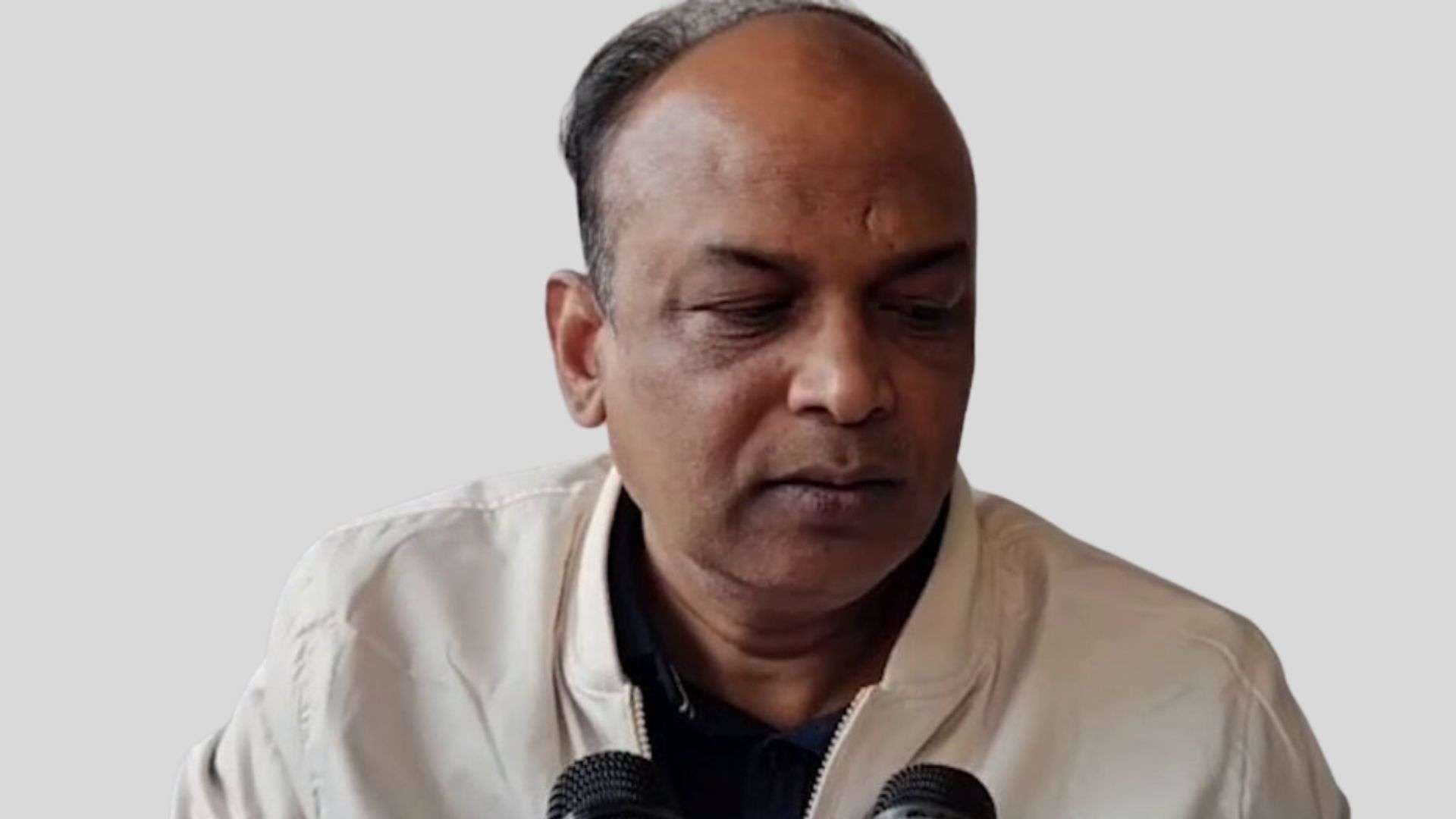 यूपी में देर रात 84 पीसीएस अधिकारियों के हुए तबादले, दालमंडी प्रोजेक्ट देख रहे एडीएम सिटी आलोक वर्मा का नाम भी शामिल...