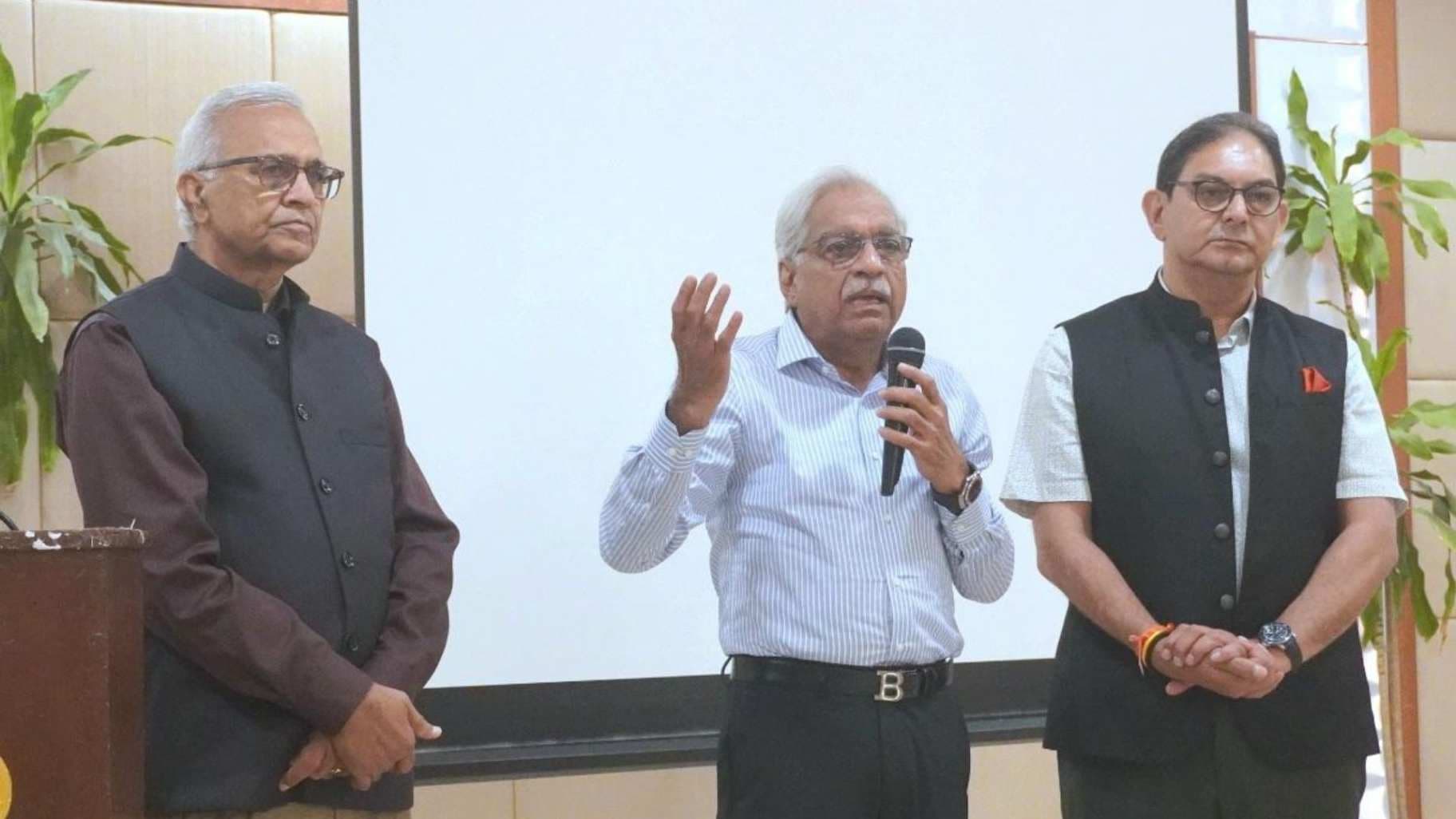 एसोसिएशन ऑफ हेल्थ केयर प्रोवाइडर्स ऑफ इंडिया के ईस्टर्न यूपी चेप्टर के प्रेसिडेंट बने सिद्धार्थ रॉय