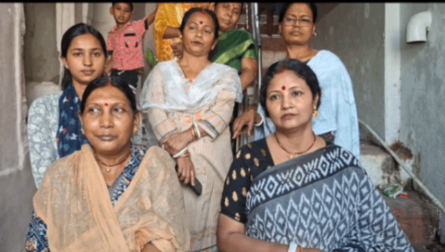 मिनी बंगाल में सियासी हलचल तेज: काशी की बंगाली महिलाओं ने गिनाए बदलाव के मुद्दे, 4 मई के फैसले पर टिकी नजरें...