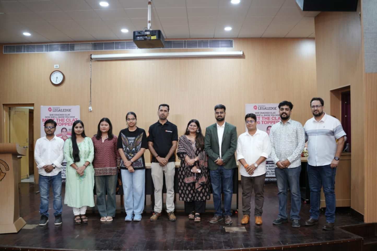 CLAT AIR-1 गीताली गुप्ता ने BHU छात्रों से साझा किए सफलता के सूत्र. बोलीं- घर पर रहकर यूट्यूब वीडियो और ऑनलाइन क्लास से की तैयारी...