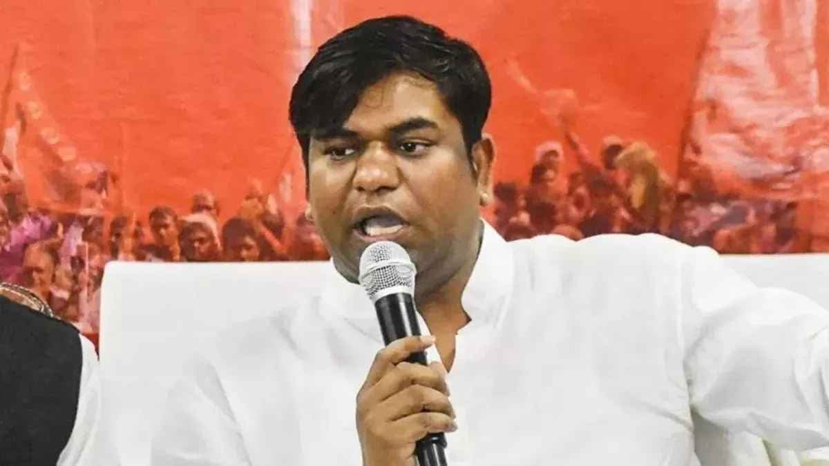 बिहार चुनावः दिग्गज नेताओं ने डाला वोट, मुकेश सहनी  ने जनता से की ये अपील 