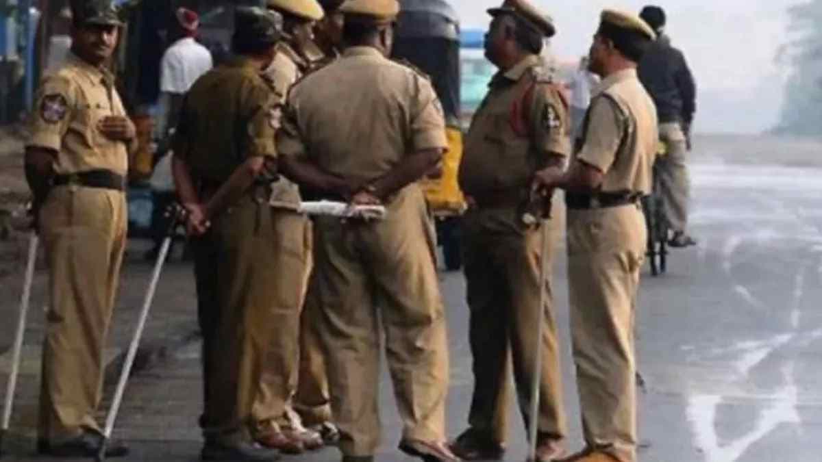  बेखौफ बदमाशों ने की साड़ी व्यापारी से मारपीट, गाड़ी में तोड़फोड़