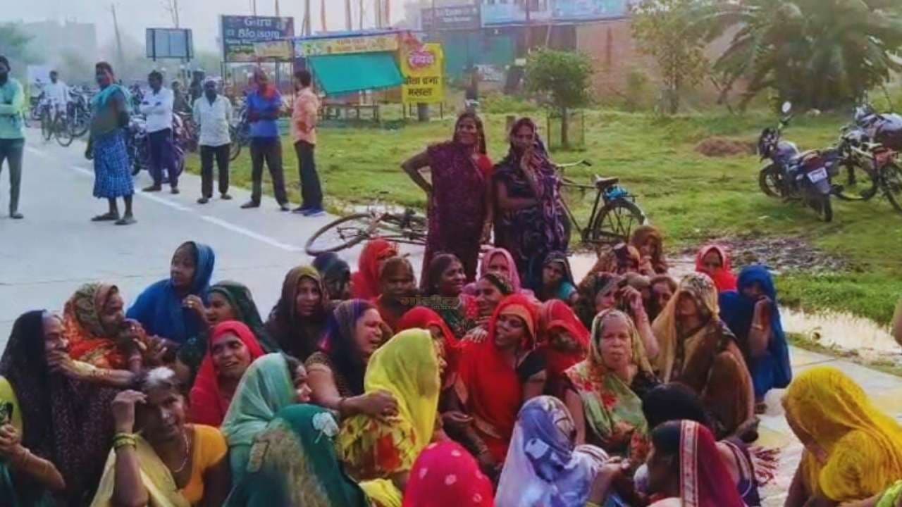 सेना भर्ती की तैयारी कर रहे युवक को डंपर ने रौंदा, ग्रामीणों ने किया चक्का जाम