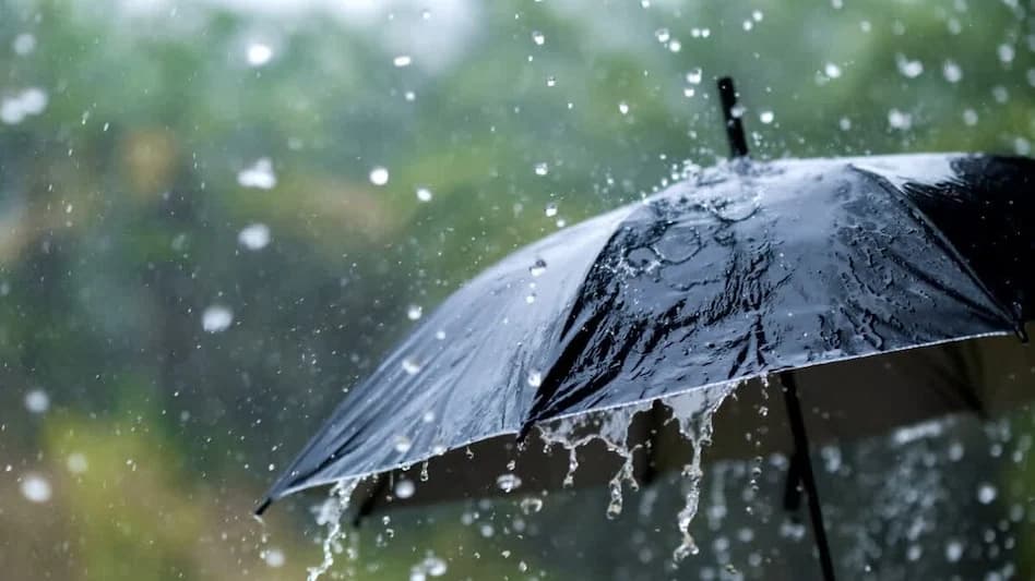 वाराणसी में आंधी बारिश का अलर्ट, IMD ने दी चेतावनी