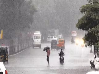 वाराणसी में मौसम का रेड अलर्ट: अगले 24 घंटे भारी, तेज़ आंधी-बारिश और ओलावृष्टि की चेतावनी
