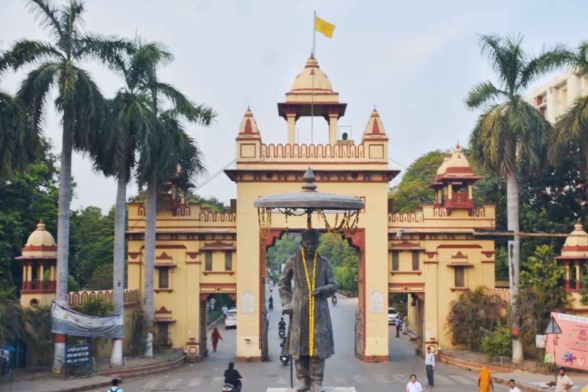 BHU PhD एडमिशन: 1788 सीटों के लिए 10 हजार कॉल लेटर जारी, 4900 से ज्यादा उम्मीदवार होंगे शामिल