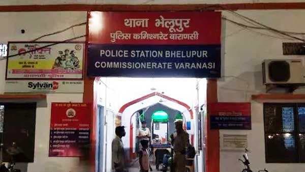 गेस्ट हाउस में विदेशी महिला की मौत, पति संग थी ठहरी 