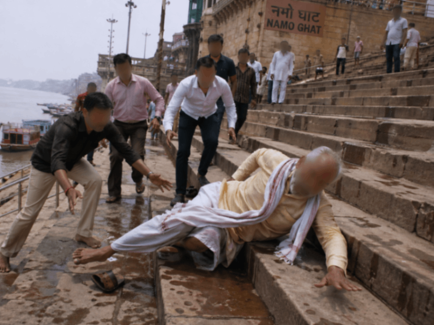 वाराणसी के नमो घाट की  सीढ़ी पर गिरकर बुजुर्ग की मौत, मशक्‍कत के बाद हुई शिनाख्‍त...