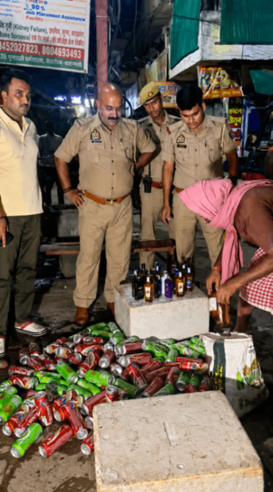 चाय की दुकान पर बिक रही थी अवैध शराब और बीयर, सिगरा पुलिस के छापे में भंडाफोड़