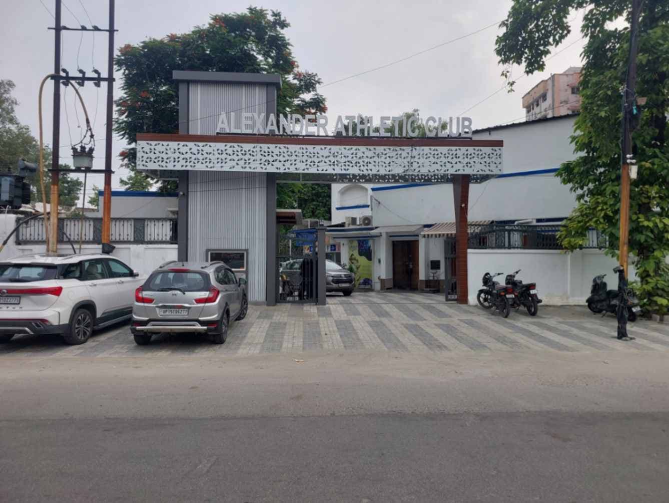 बनारस क्लब चुनाव 14 सितंबर को , दो पैनल आमने – सामने
