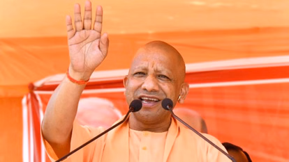 सीएम योगी आज काशी दौरे पर: दालमंडी, गंजारी स्टेडियम और नगर निगम परियोजनाओं पर खास फोकस...