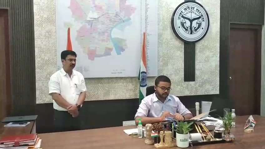 दुर्गा प्रतिमाओं का विसर्जनः बनारस को नगर निगम ने 8 जोन में बांटा,कुल 236 प्रतिमाएं होगीं इन कुंडों में होंगी प्रवाहित 