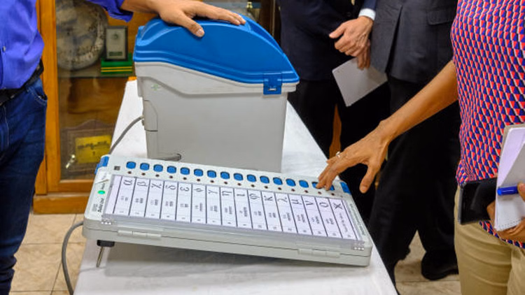 KMEA ने खोली पोल, जहां कांग्रेस की सरकार वहीं लग रहे EVM पर आरोप