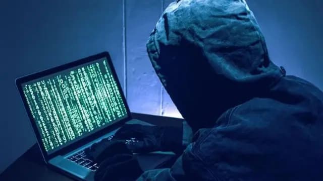 वाराणसी में ट्रेडिंग के नाम पर 79.44 लाख की साइबर ठगी