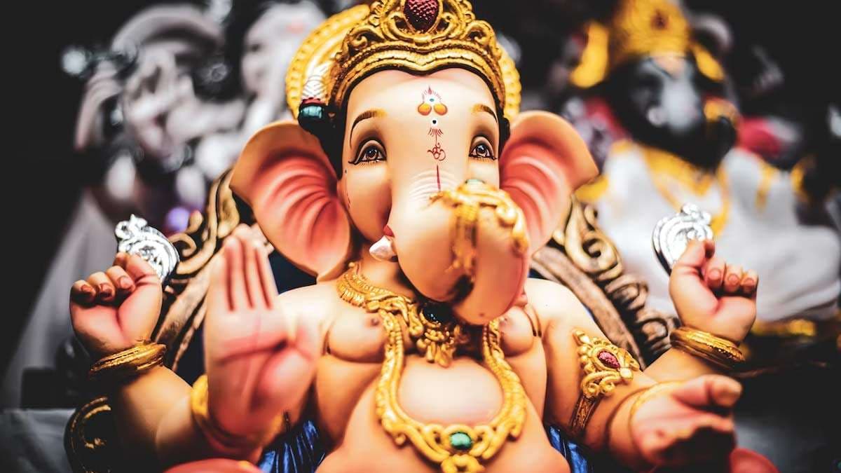 गणपति बप्पा मोरिया विघ्नहर्ता के स्वागत की तैयारियां पूरी, जाने पूजा मुहूर्त 
