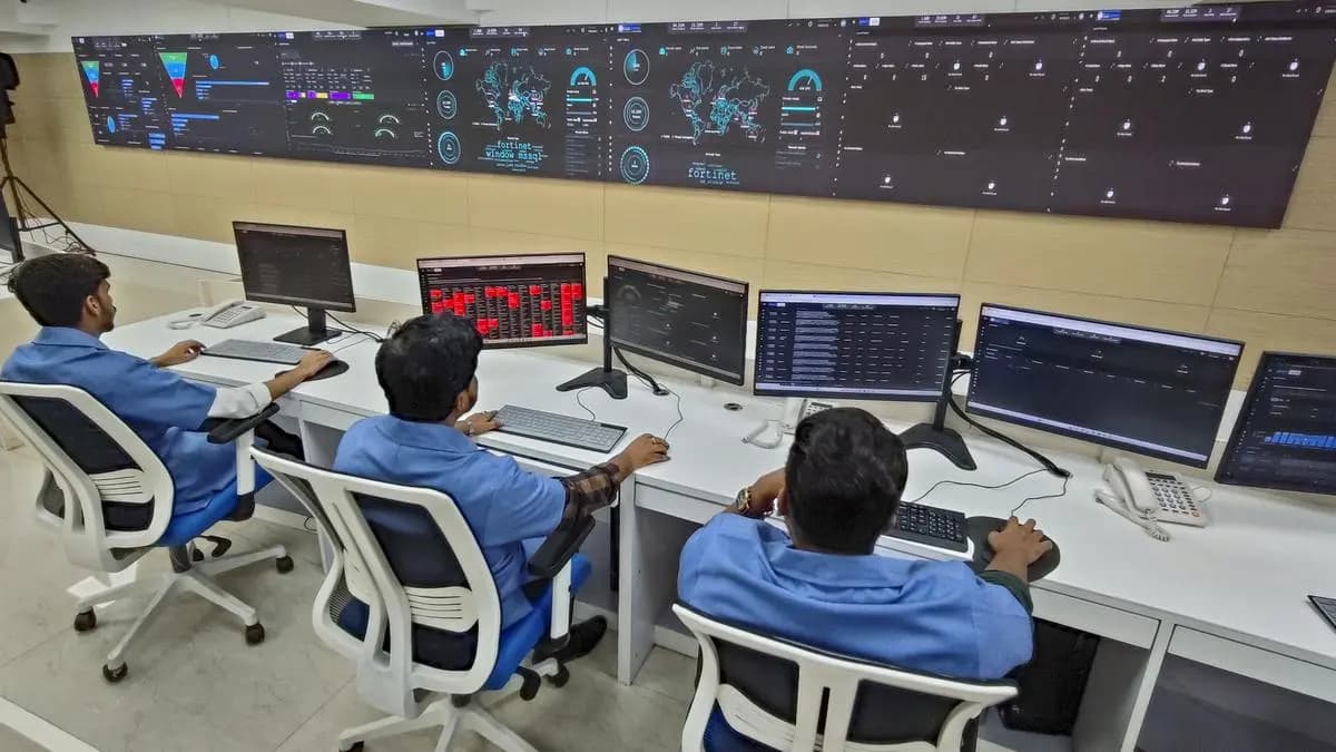 साइबर कमांडो बनाएंगे सुरक्षा चेन, वाराणसी से दो पुलिसकर्मी चयनित
