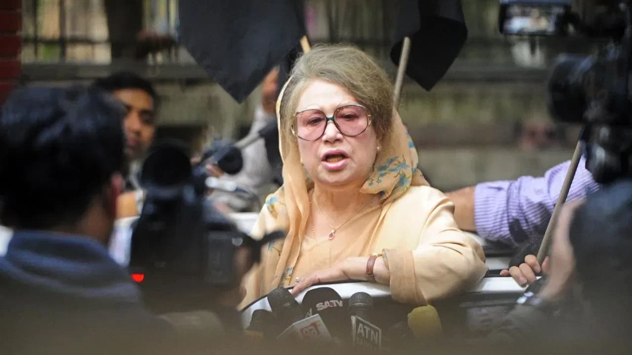 गंभीर बीमारी के चलते खालिदा जिया का निधन, बांग्लादेश में हलचल