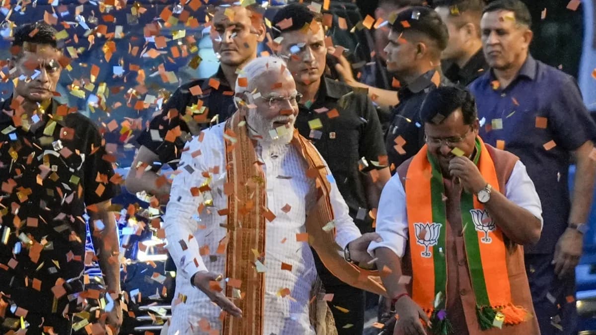 बंगाल में नई सरकार बनने की हलचल तेज, चुनाव आयोग ने जारी किया नोटिफिकेशन