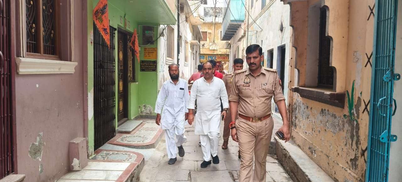 पीएम बनारस मेः अजय राय समेत कई कांग्रेसी व सपा नेता हिरासत में, शाम को होंगे रिहा