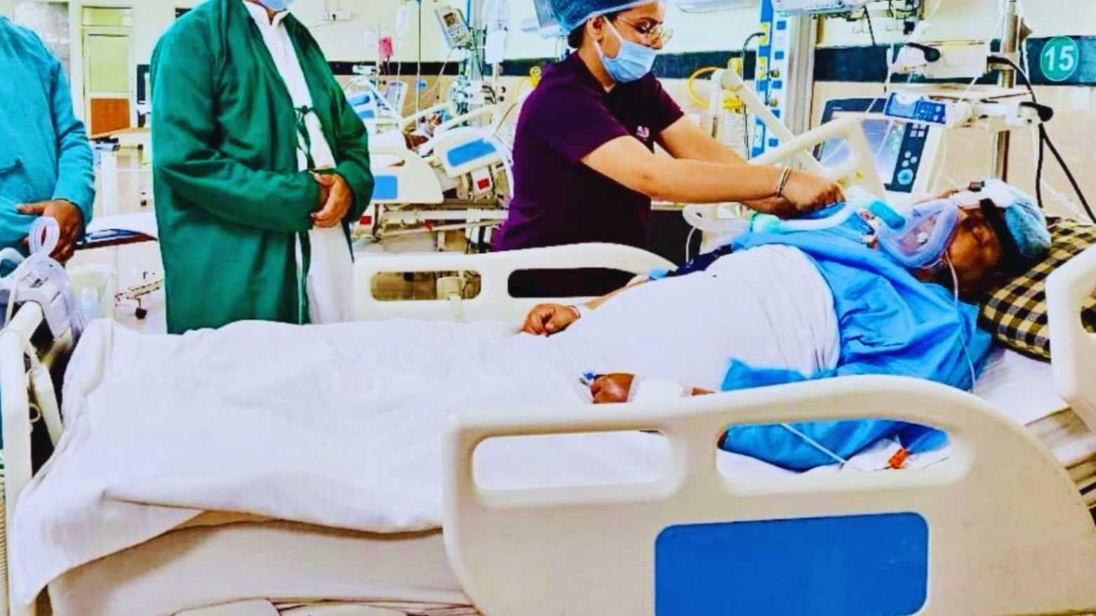 पद्मविभूषण पंडित छन्नूलाल मिश्र BHU के आईसीयू में भर्ती, बनारस की महान गायकी को दुआओं की दरकार