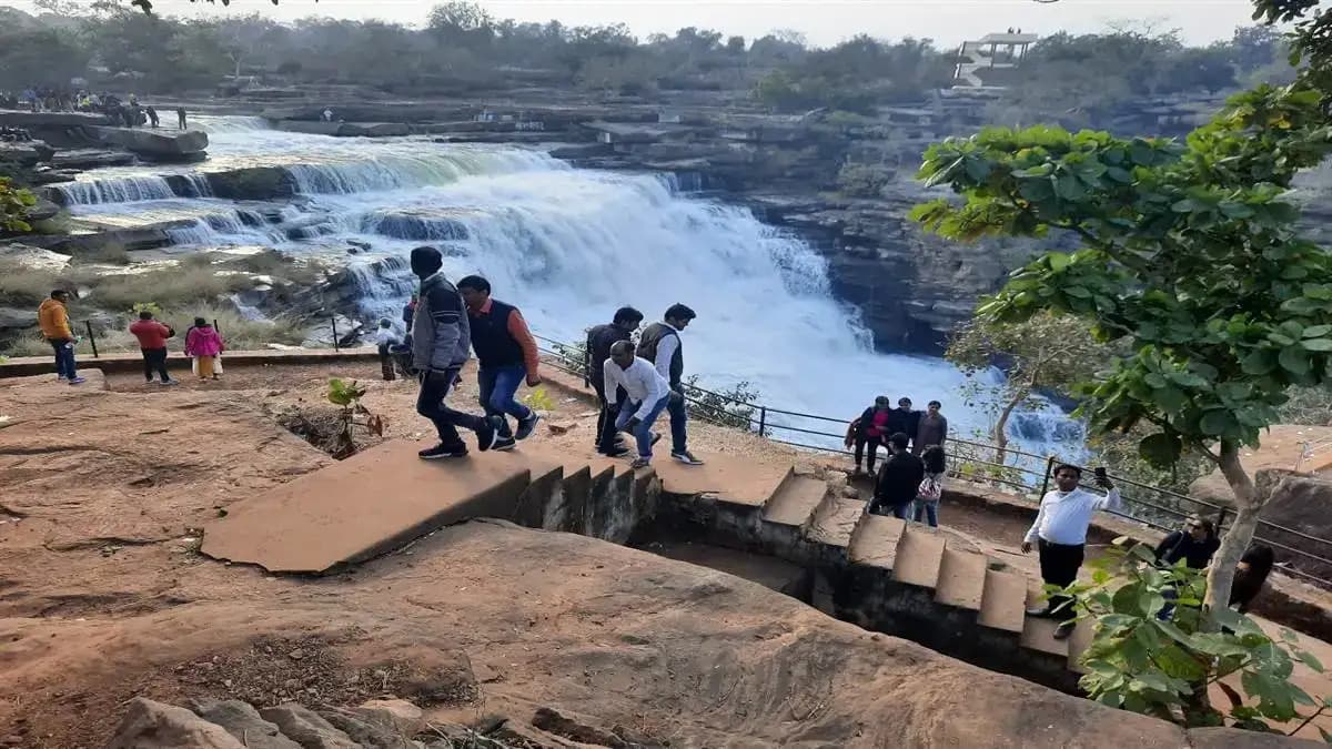 राजदरी की गोद में नया पर्यटन हब, जलेबिया मोड़ को मिलेगा खास स्थान
