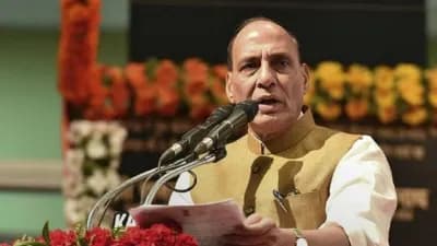 ऑपरेशन सिंदूर की तारीफ में राजनाथ सिंह बोले,  भारत अब चुप नहीं बैठता