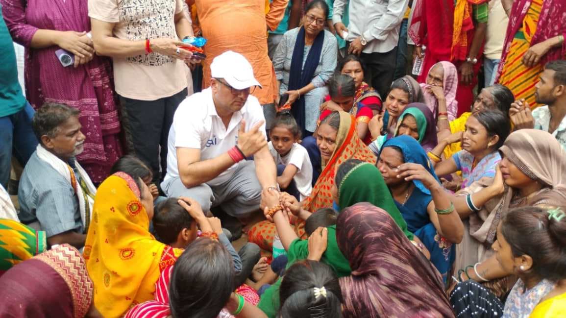 मारपीट में घायल युवक ने तोड़ा दम, थाने पर धरना-प्रदर्शन से मचा हंगामा