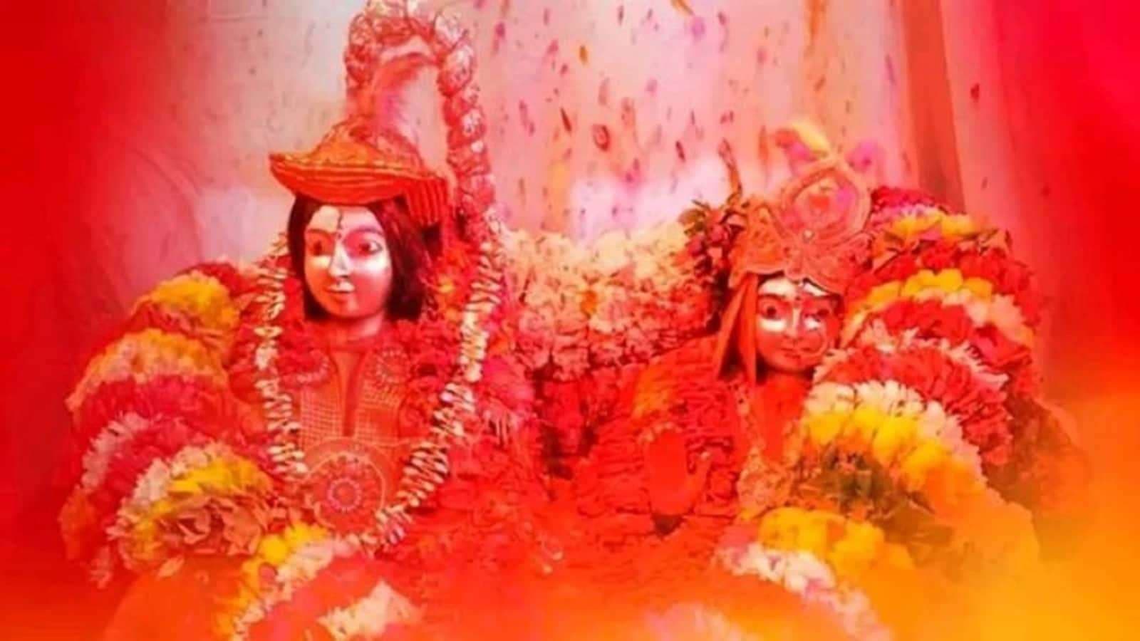 रंगभरी एकदशी पर भक्‍तों में उल्‍लास, होली के रंग में रंगी काशी नगरी