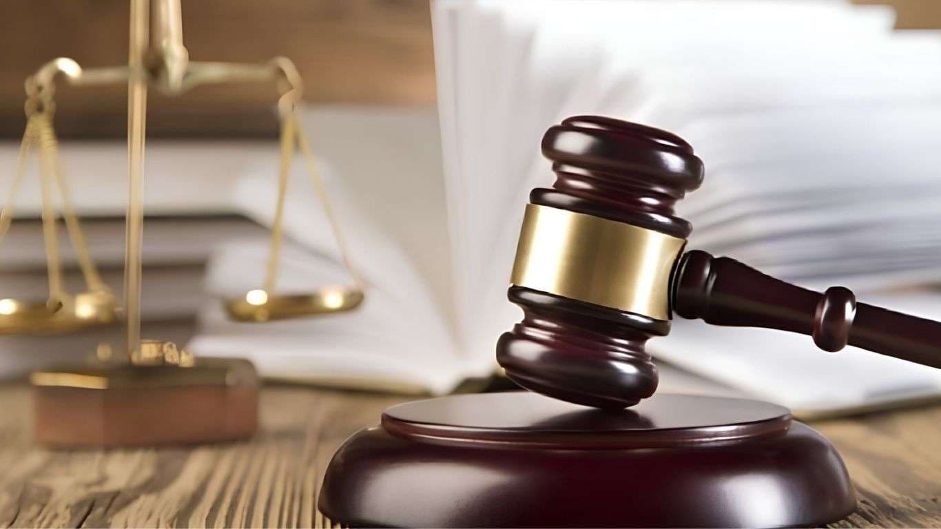 बरेका अधिकारी बनकर लाखों की ठगी का आरोप, एफआईआर दर्ज करने का निर्देश...