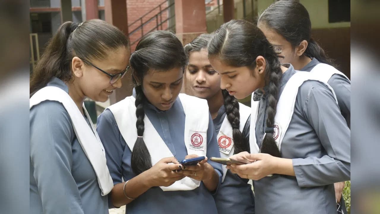 यूपी बोर्ड परीक्षा 2026 : रजिस्ट्रेशन प्रक्रिया शुरू, सितंबर तक करनी होगी औपचारिकताएँ