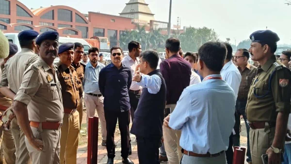 पीएम का दो दिवसीय वाराणसी दौरा - सुरक्षा तैयारियां तेज, अधिकारियों ने परखी व्यवस्था 