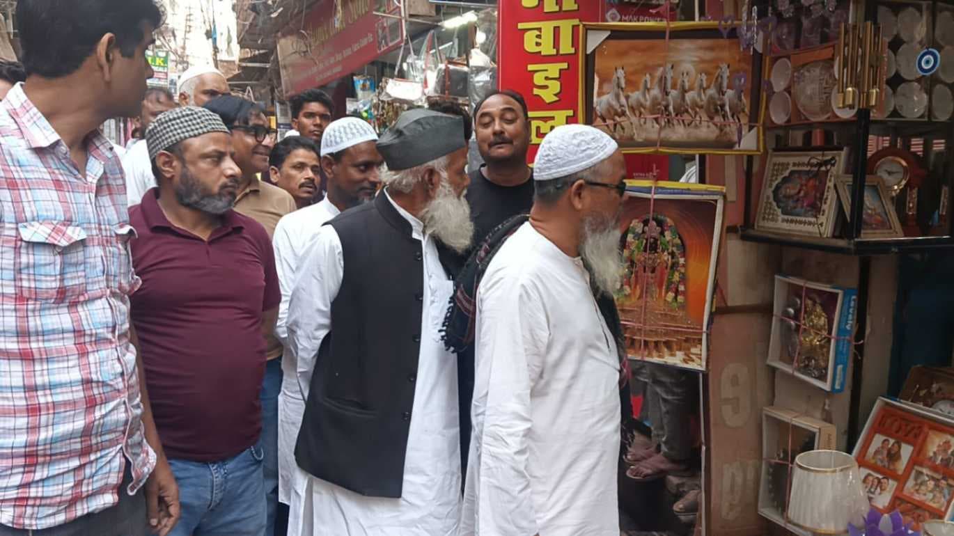 दालमंडी चौडीकरण - विकास का समर्थन पर धर्मस्थलों का विनाश बर्दाश्त नहीं – मुफ्ती अब्दुल बातिन 
