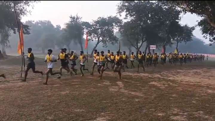 सेना भर्ती में आठवे दिन देवरिया और गाजीपुर के 996 अभ्यर्थी दौड़े, 651 सफल घोषित 