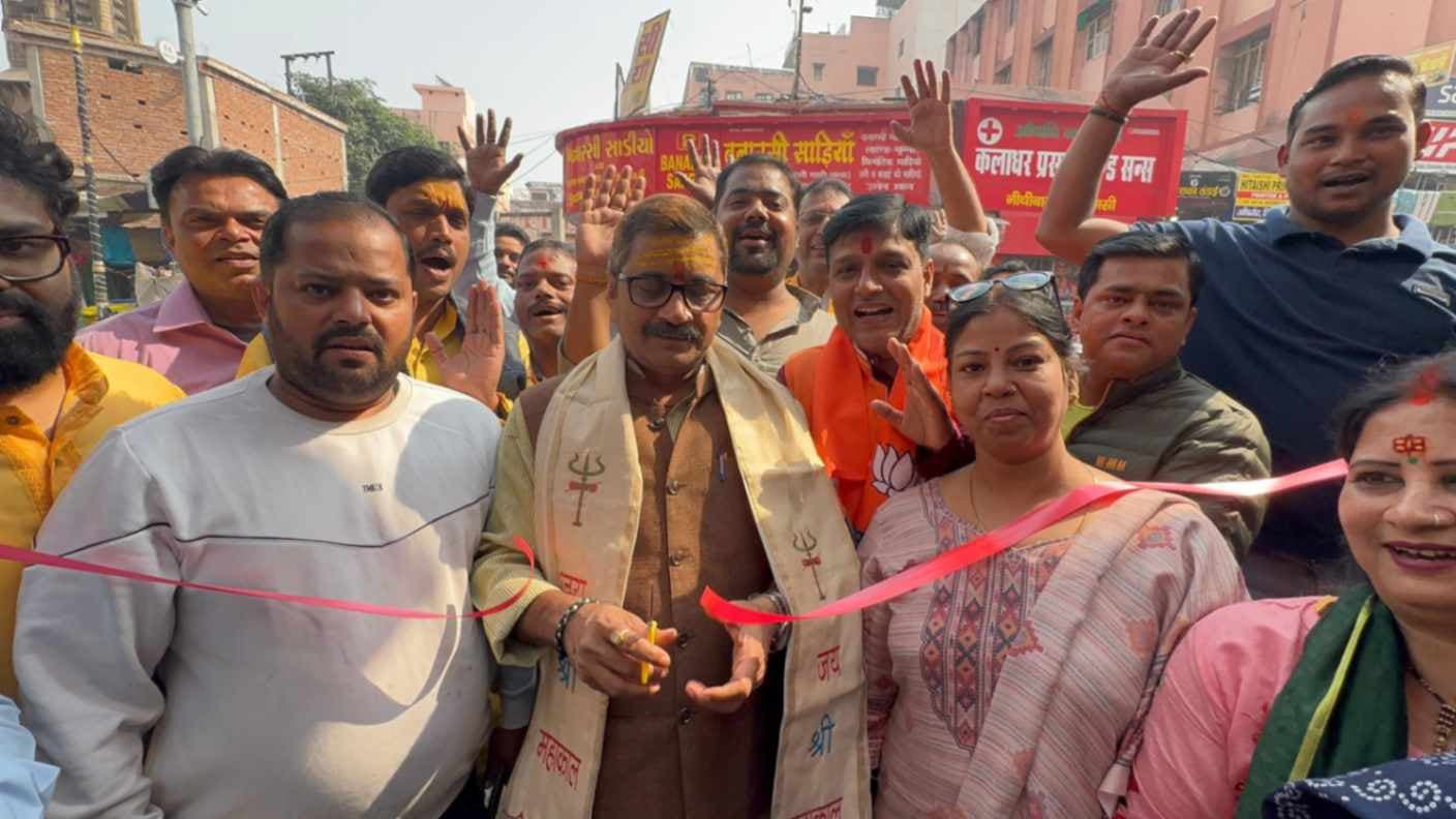 पूर्व मंत्री एवं विधायक डॉ नीलकंठ तिवारी ने किया करीब 28 लाख के विकास कार्यों का लोकार्पण
