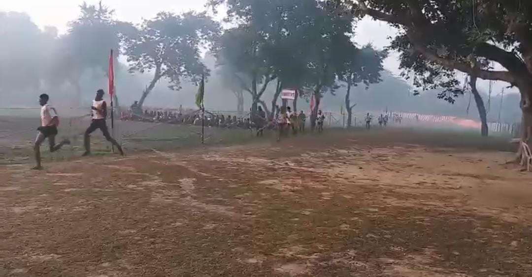 अग्निवीर सेना भर्तीः तीन जिलों से आए 102 युवा दौड़े , पास हुए 645 
