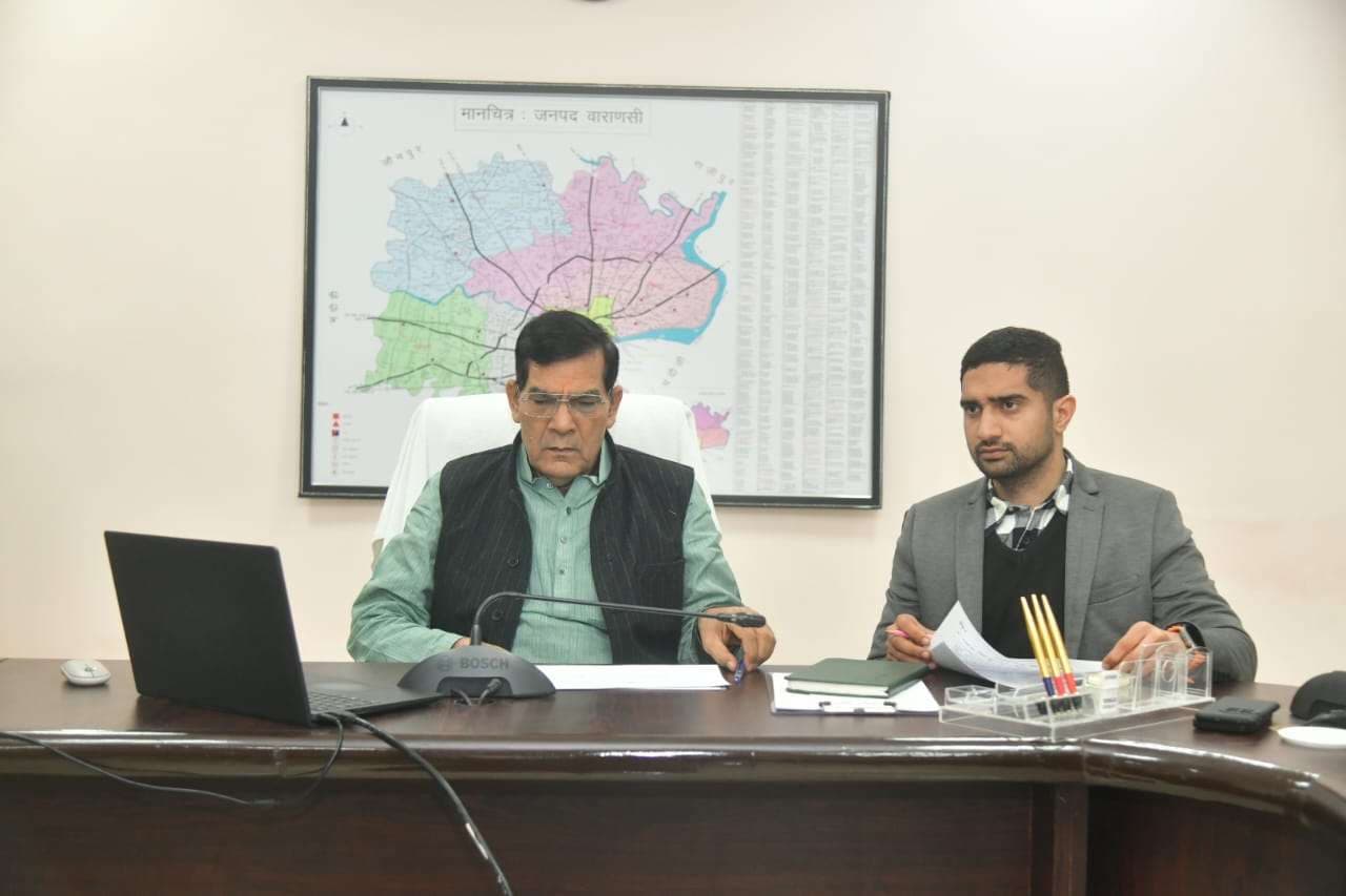 रैन बसेरा, अलाव और गौशालाओं की व्यवस्था मजबूत करने के दिए निर्देश: ऊर्जा मंत्री ए के शर्मा