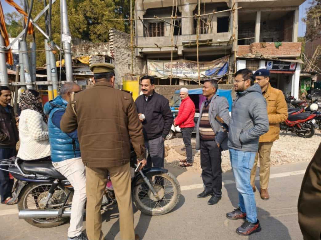 हेलमेट नहीं लगाने वालों के खिलाफ परिवहन विभाग का हंटर, 60 चालान