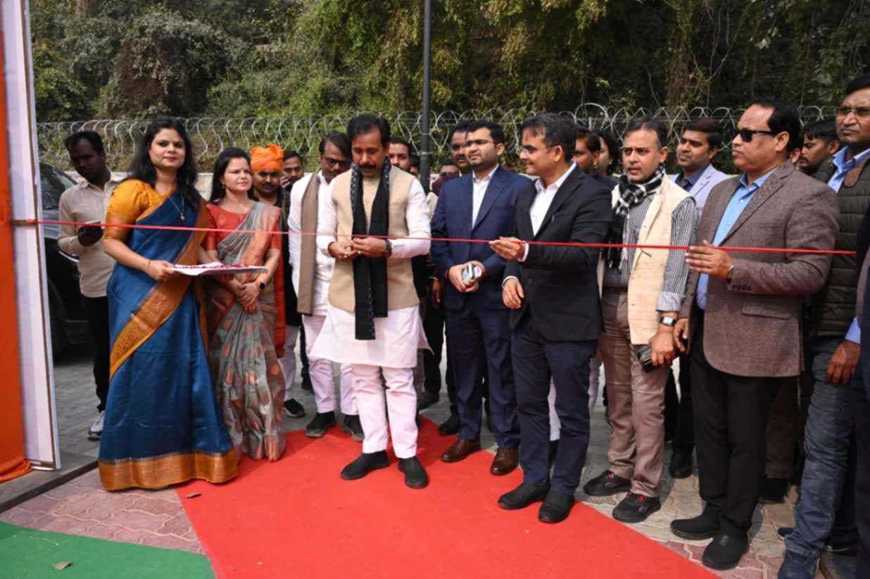 उत्तर प्रदेश दिवस - वाराणसी में 'विकसित भारत-विकसित उत्तर प्रदेश' के तर्ज पर आयोजन 