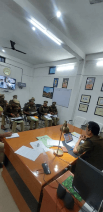 पुलिस उपायुक्त कार्यालय गोमती जोन में समीक्षा बैठक, अपराध नियंत्रण पर सख्त निर्देश