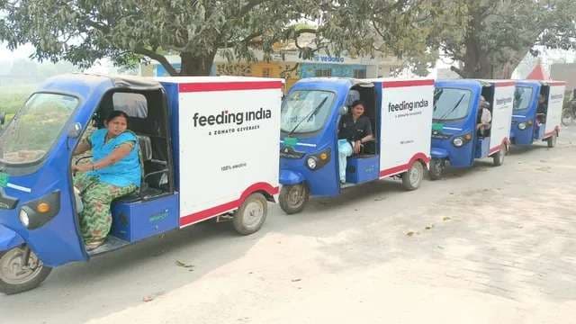 अंतरराष्‍ट्रीय महिला दिवस पर वाराणसी की महिलाएं दे रहीं आत्‍मर्निरता की नई मिसाल