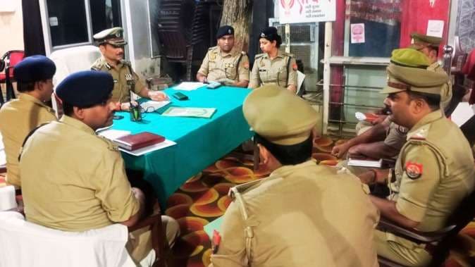 निरीक्षक समेत 12 दरोगा निलंबित, तीन थानों की समीक्षा में सामने आई यह वजह