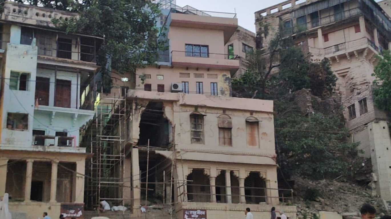रामजानकी मंदिर में अतिक्रमण और अवैध गतिविधियों के गंभीर आरोप