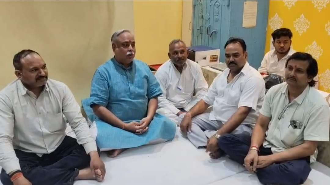पीएम मोदी के बयान पर वाराणसी के सर्राफा व्यापारियों ने जताई चिंता...