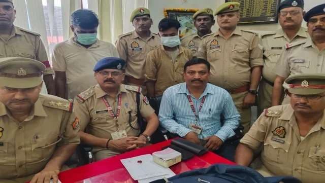 बनारस स्‍टेशन के स्‍टॉल से सात लाख की चोरी का राजफाश, दो आरोपी गिरफ्तार 