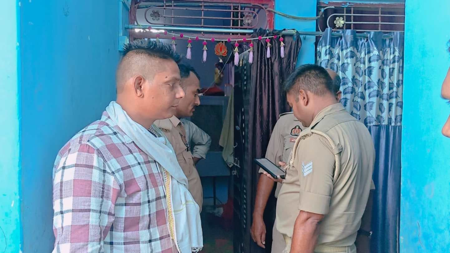 रामनगर में बंद मकान से लाखों की चोरी, पुलिस खंगाल रही सीसीटीवी फुटेज...