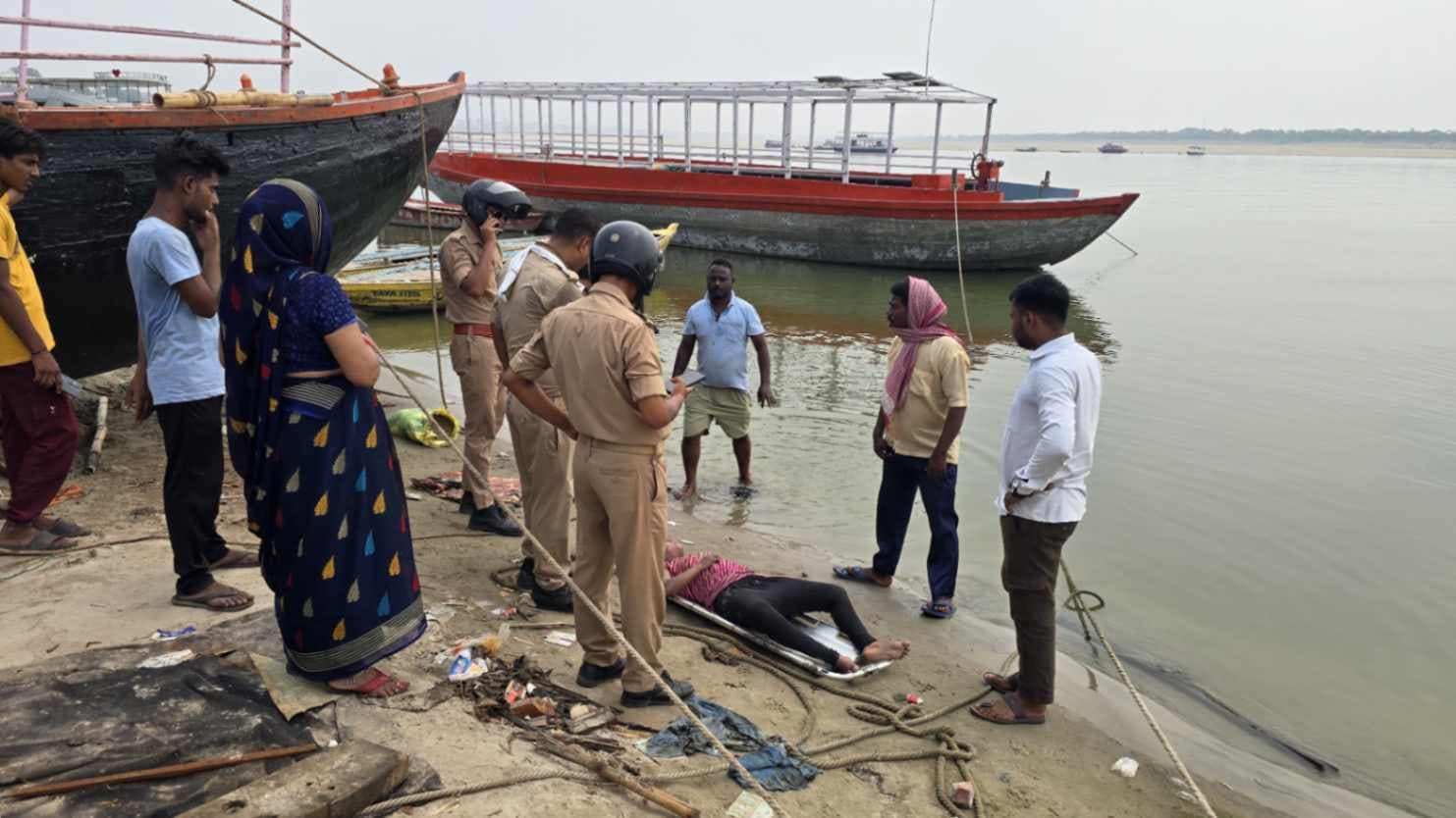वाराणसी में गंगा स्नान के दौरान किशोरी की डूबने से मौत, ठीक नहीं थी मानसिक हालत...