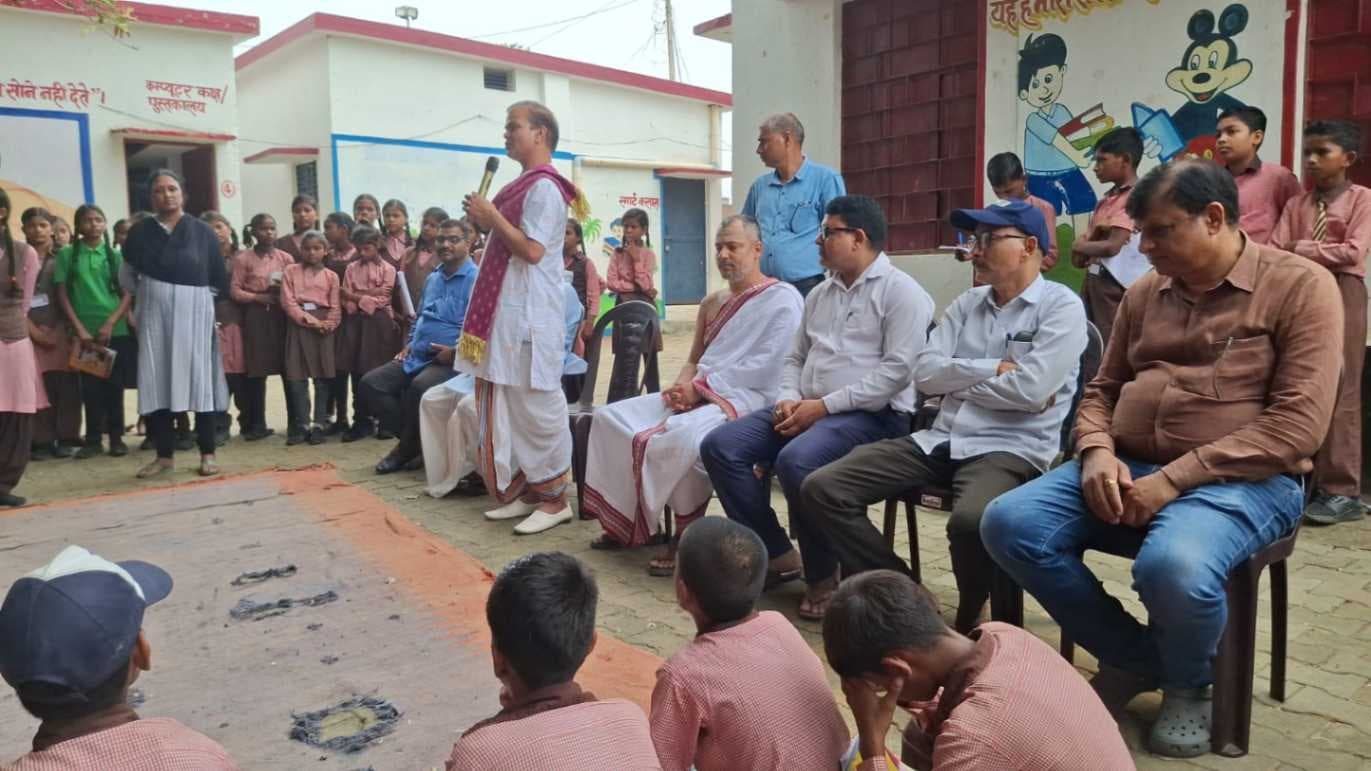 44वें दीक्षांत समारोह की  पहल: गोद लिए गांवों में 'मेरी माँ' विषय पर प्रतियोगिताएं, विजेताओं को राज्यपाल करेंगी सम्मानित...