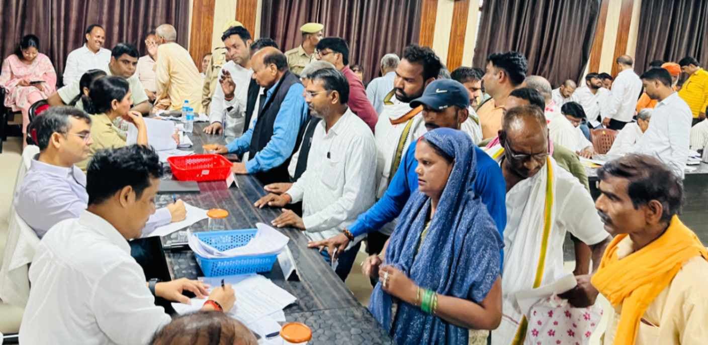 तहसील पिंडरा में हुआ संपूर्ण समाधान दिवस का आयोजन, 117 में से 12 मामले निस्‍तारित